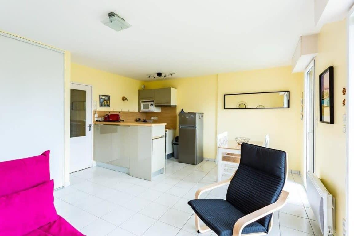L'Opale - Joli Appartement Avec Jardin Et Garage Dinard Kültér fotó
